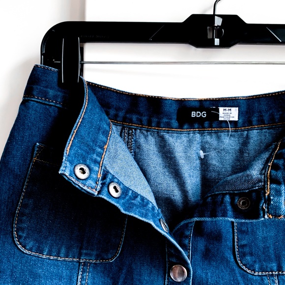 BDG denim women's mini flare skirt snap button - Picture 2 of 4